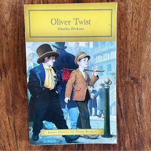 Oliver Twist by Charles Dickens Book for Young Readers